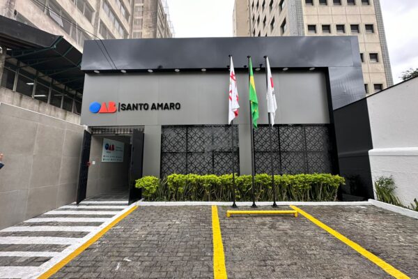 OAB Santo Amaro comemora 40 anos e inaugura fachada